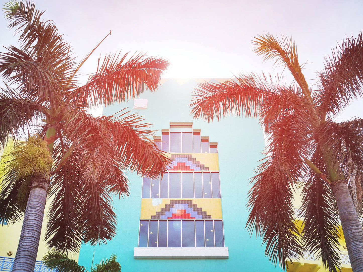 Miami Candle